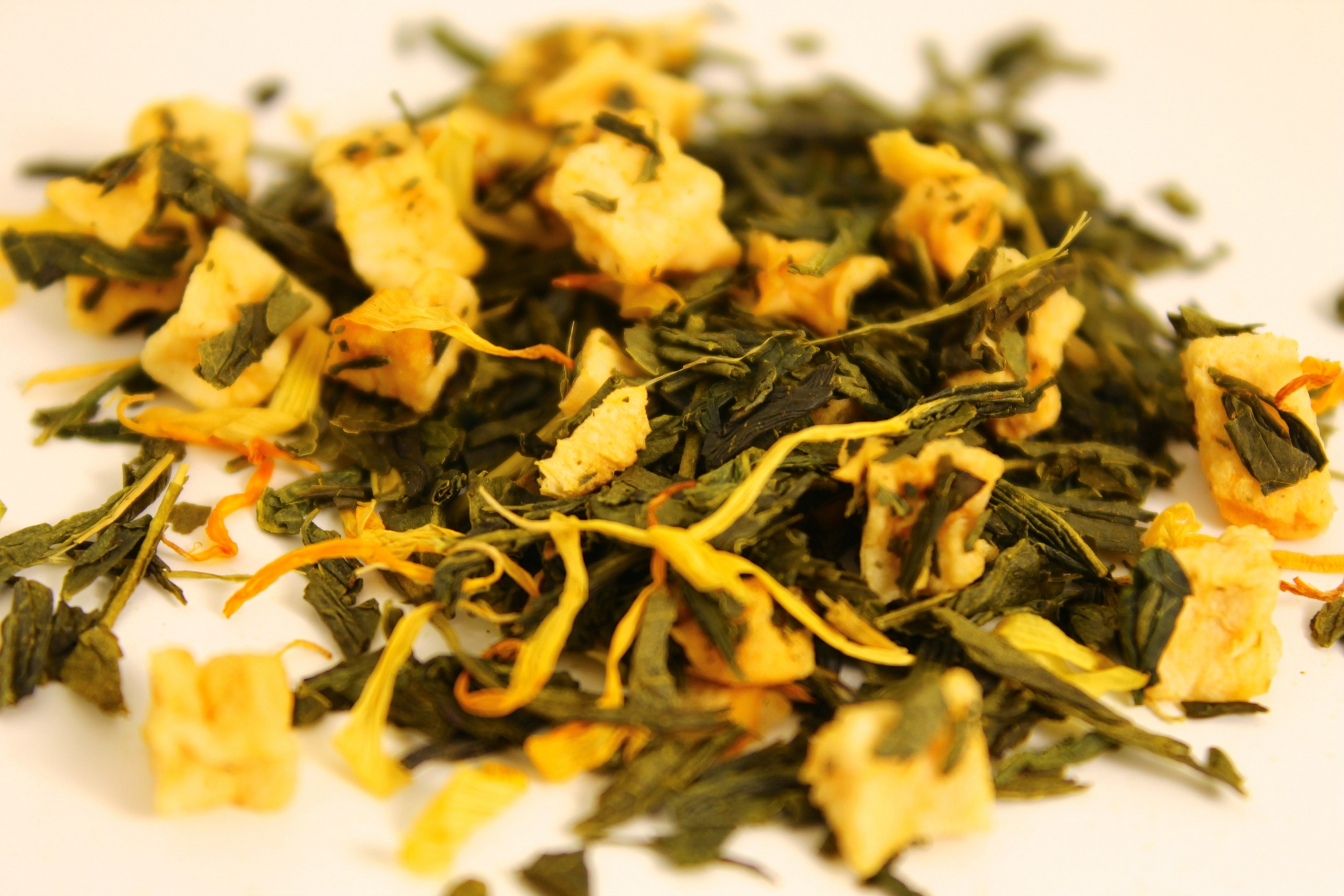 loose leaf green apricot tea